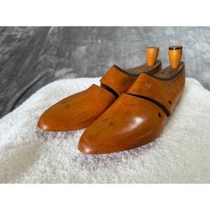Florsheim Vintage Wooden Shoe Trees Toe Stretcher Low Top Wood Pair Mens 7.5 C.